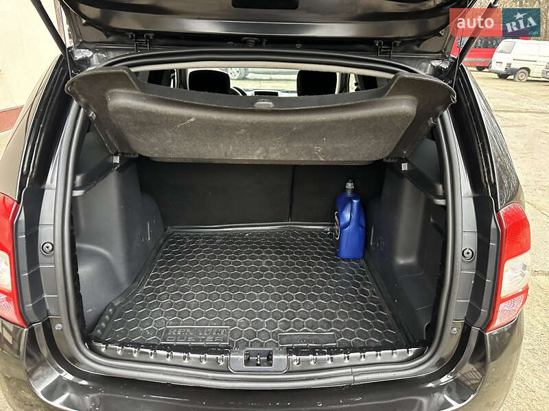 Внедорожник / Кроссовер Dacia Duster 2017 в Черновцах