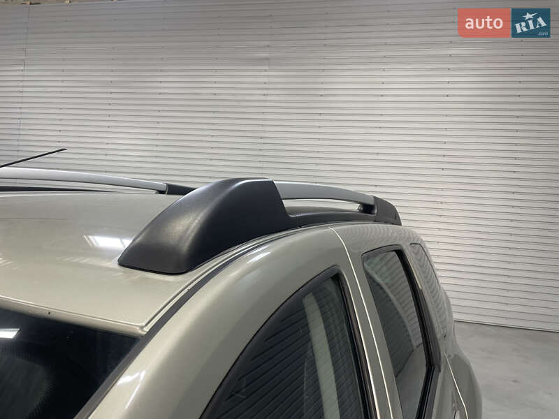 Внедорожник / Кроссовер Dacia Duster 2011 в Стрые