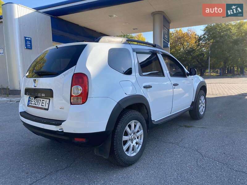 Позашляховик / Кросовер Dacia Duster 2011 в Миколаєві
