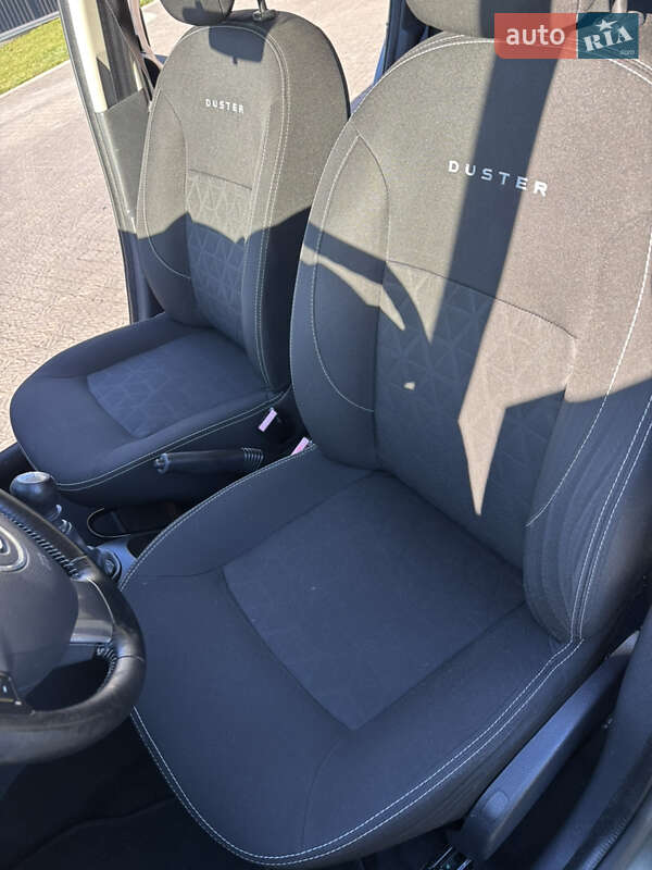 Позашляховик / Кросовер Dacia Duster 2015 в Тернополі