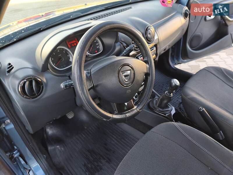 Внедорожник / Кроссовер Dacia Duster 2011 в Лубнах