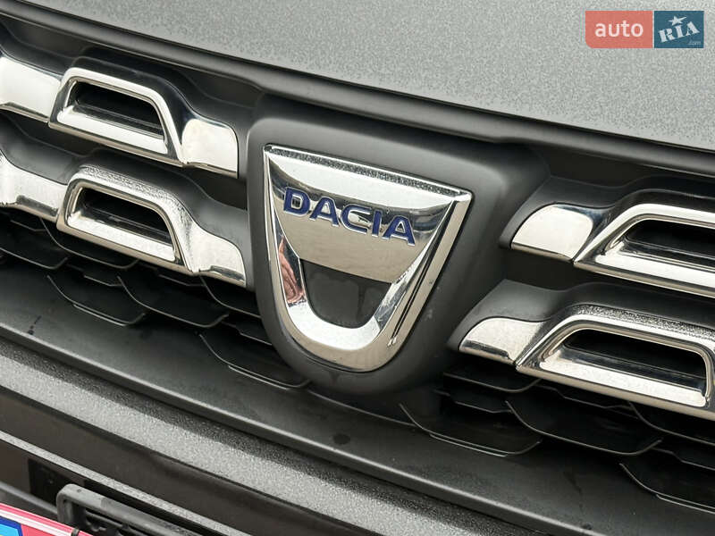 Внедорожник / Кроссовер Dacia Duster 2015 в Ровно