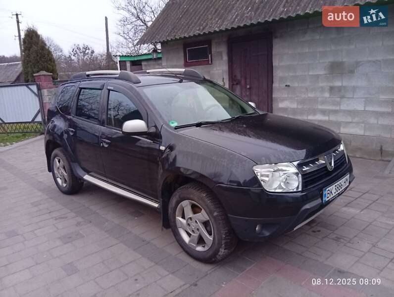Dacia Duster 2011 Dacia Duster 2011