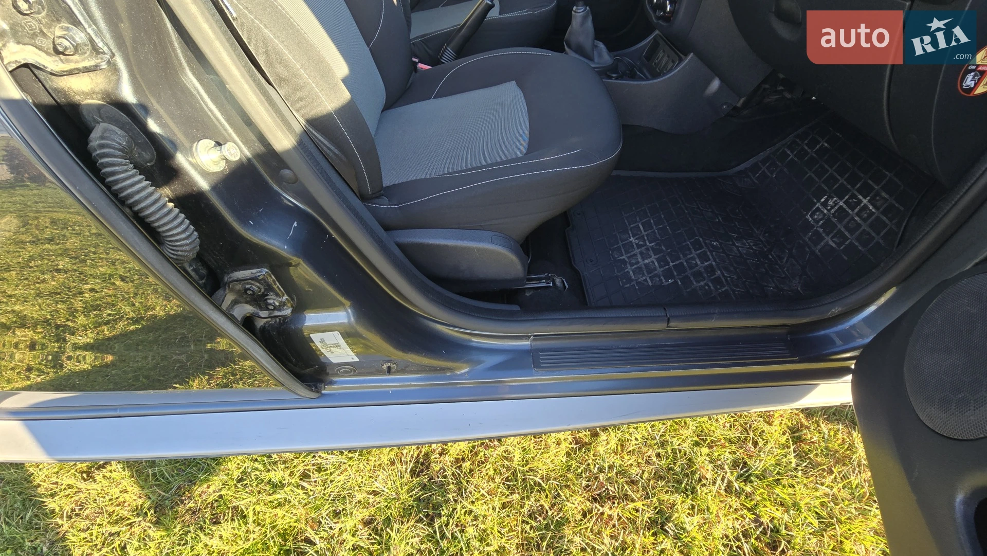 2016 Dacia Duster - мініатюра 33