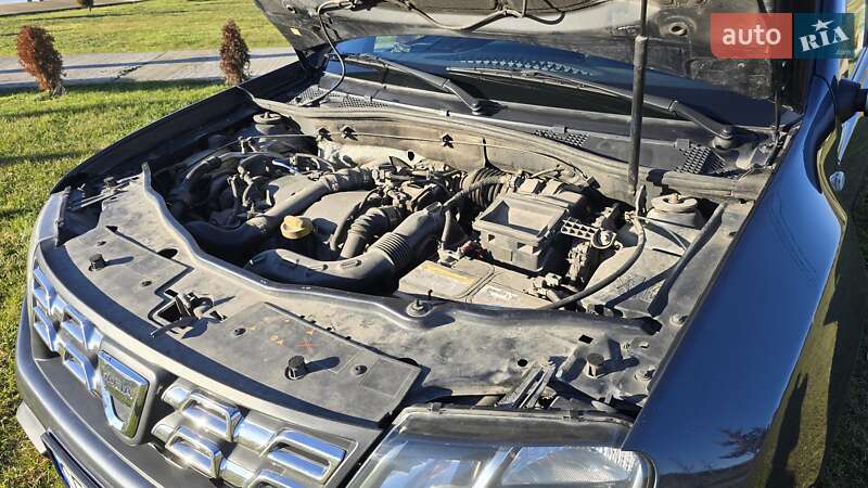 Позашляховик / Кросовер Dacia Duster 2016 в Чернівцях