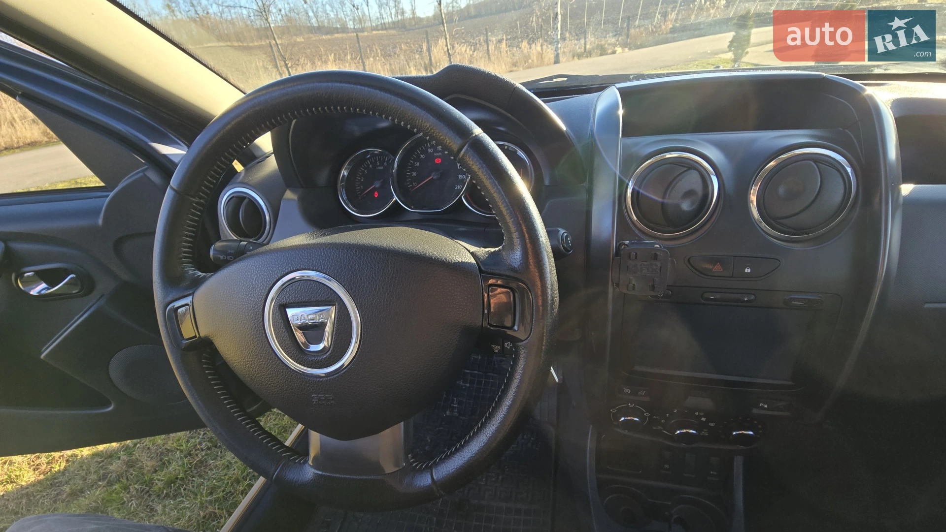2016 Dacia Duster - мініатюра 51