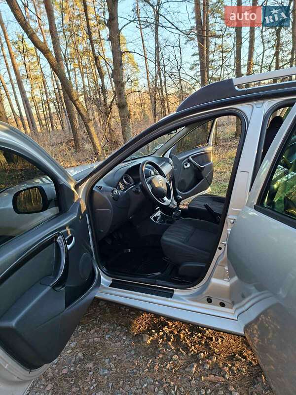 Внедорожник / Кроссовер Dacia Duster 2010 в Кролевце фото 34 Внедорожник / Кроссовер Dacia Duster 2010 в Кролевце