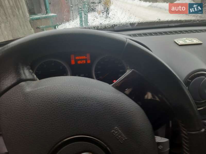 Внедорожник / Кроссовер Dacia Duster 2010 в Тростянце