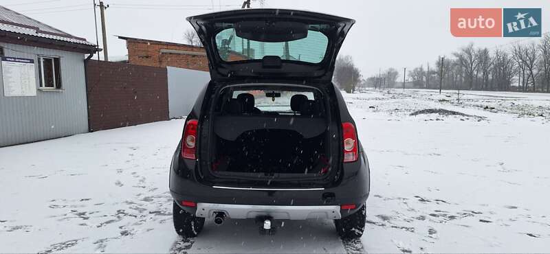 Позашляховик / Кросовер Dacia Duster 2011 в Новоархангельську