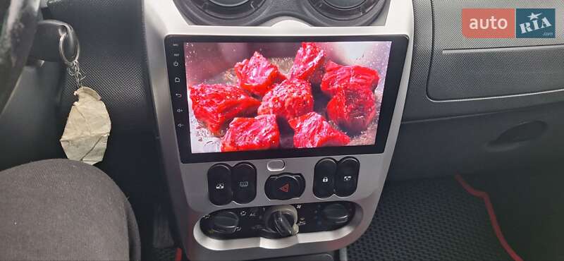 Позашляховик / Кросовер Dacia Duster 2011 в Новоархангельську