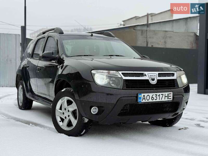 Внедорожник / Кроссовер Dacia Duster 2013 в Хусте