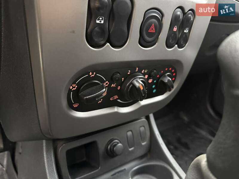 Внедорожник / Кроссовер Dacia Duster 2013 в Хусте