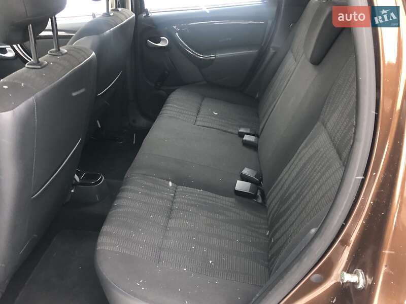 Внедорожник / Кроссовер Dacia Duster 2011 в Каменке