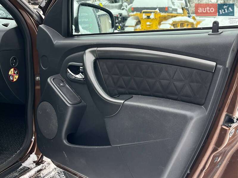 Внедорожник / Кроссовер Dacia Duster 2013 в Львове