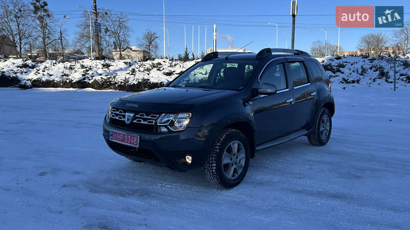Позашляховик / Кросовер Dacia Duster 2016 в Умані