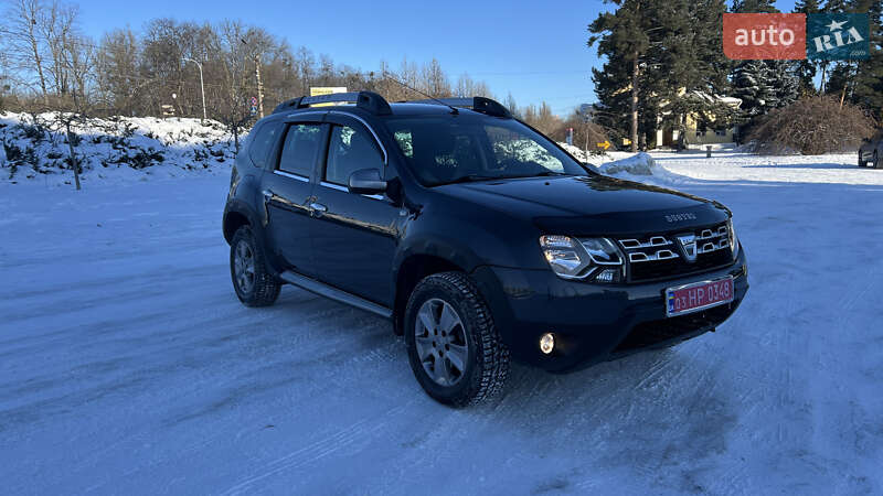 Позашляховик / Кросовер Dacia Duster 2016 в Умані