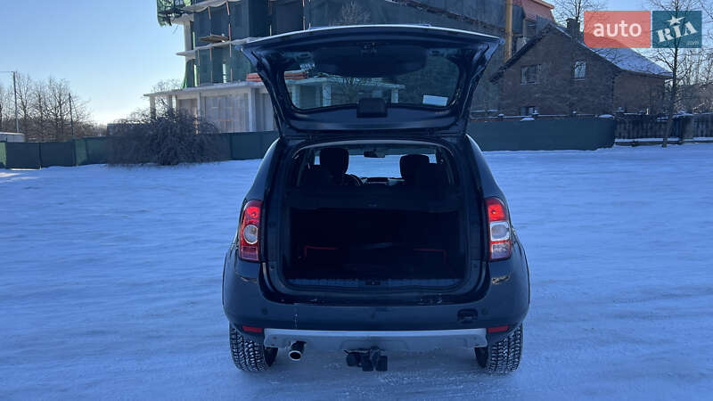 Позашляховик / Кросовер Dacia Duster 2016 в Умані