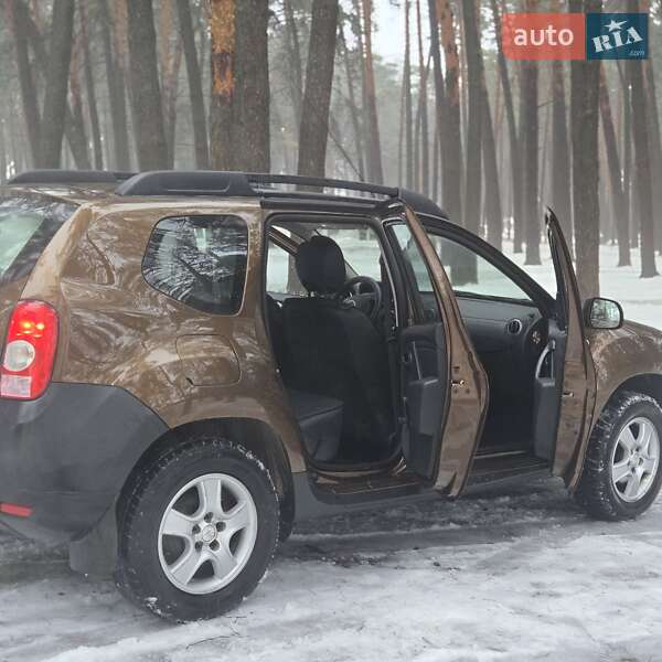 Позашляховик / Кросовер Dacia Duster 2010 в Сумах фото 4 Позашляховик / Кросовер Dacia Duster 2010 в Сумах