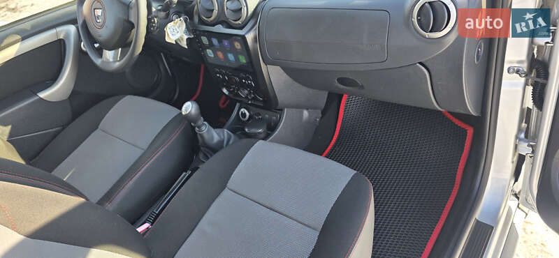 Позашляховик / Кросовер Dacia Duster 2013 в Новоархангельську