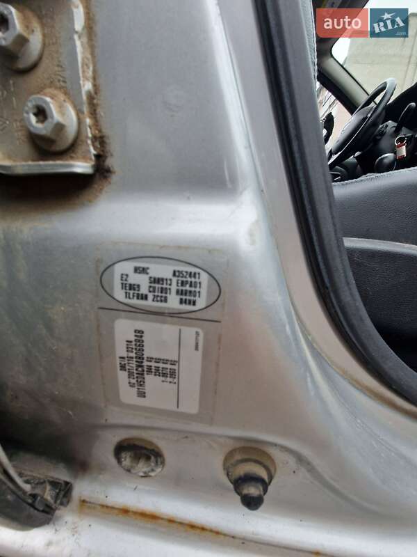 Позашляховик / Кросовер Dacia Duster 2012 в Луцьку