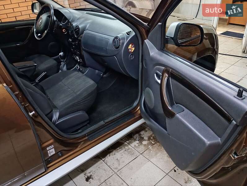 Позашляховик / Кросовер Dacia Duster 2012 в Ромнах