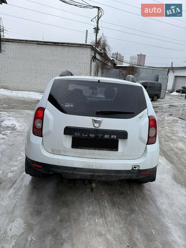 Внедорожник / Кроссовер Dacia Duster 2013 в Киеве фото 4 Внедорожник / Кроссовер Dacia Duster 2013 в Киеве