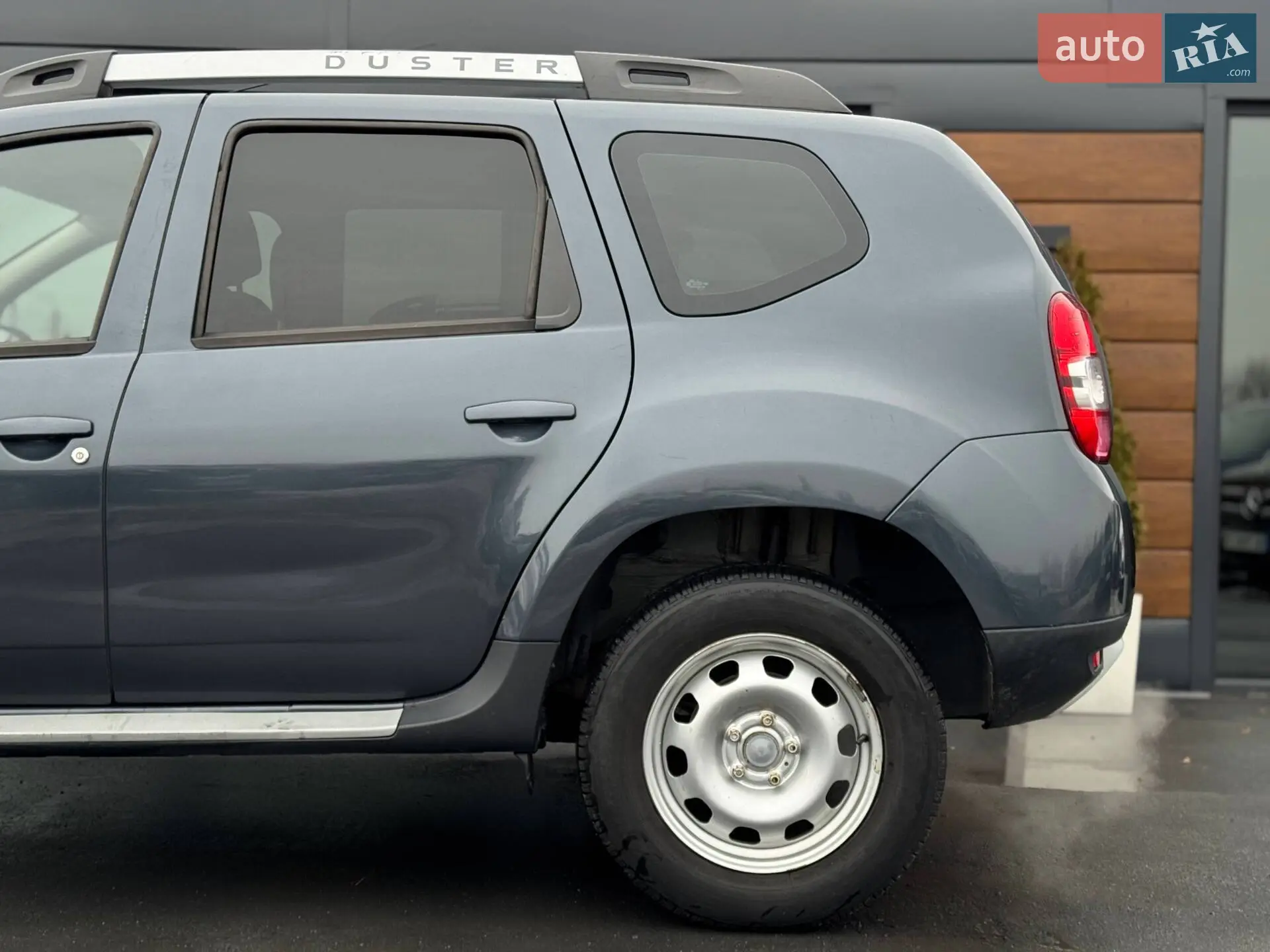 2016 Dacia Duster - мініатюра 11