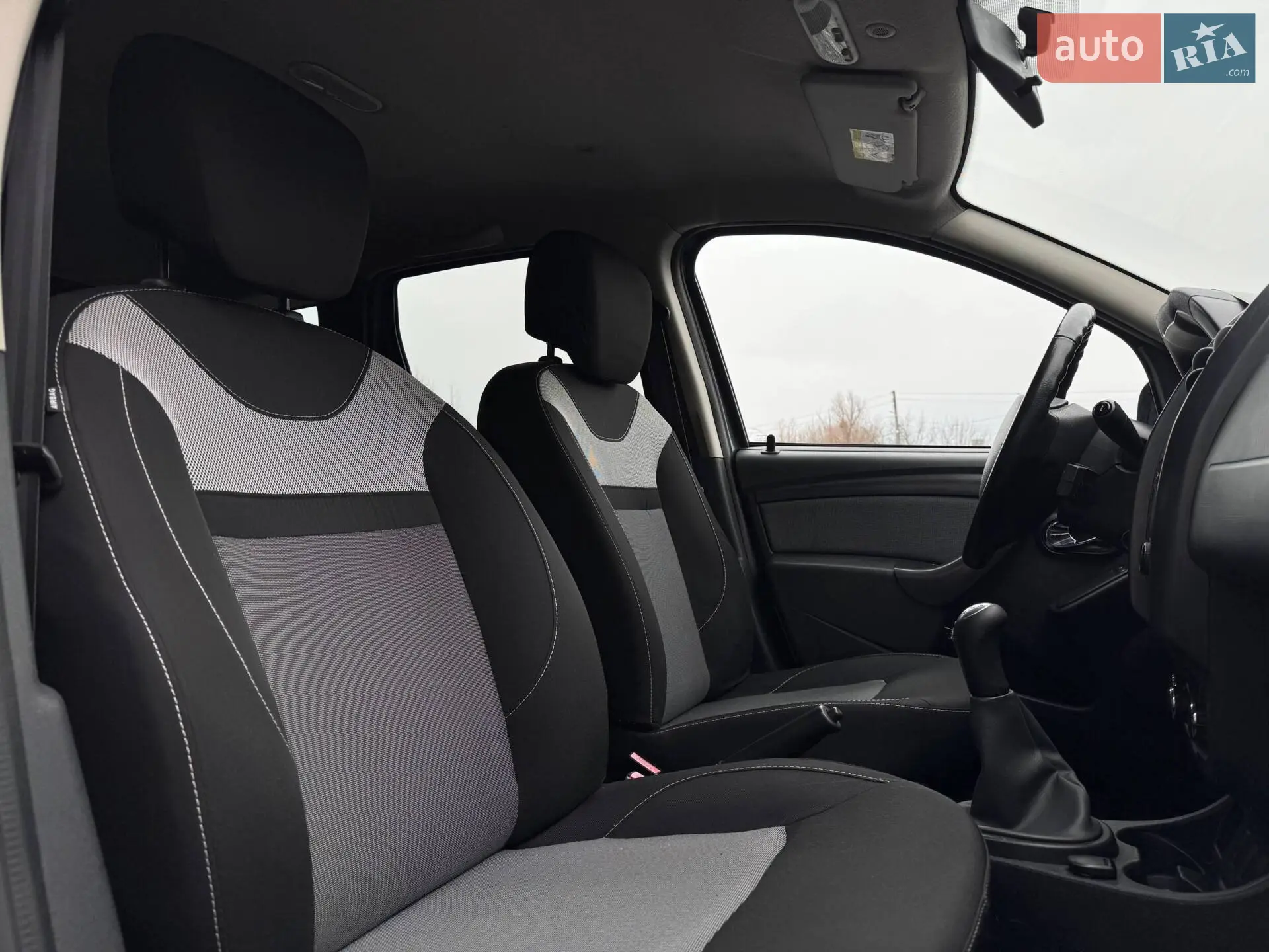 2016 Dacia Duster - мініатюра 41