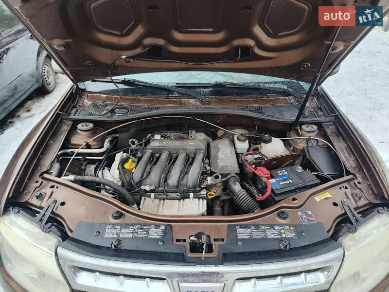 2011 Dacia Duster, VIN UU1HSDCM544232239:plate — фото 1 (autoria)