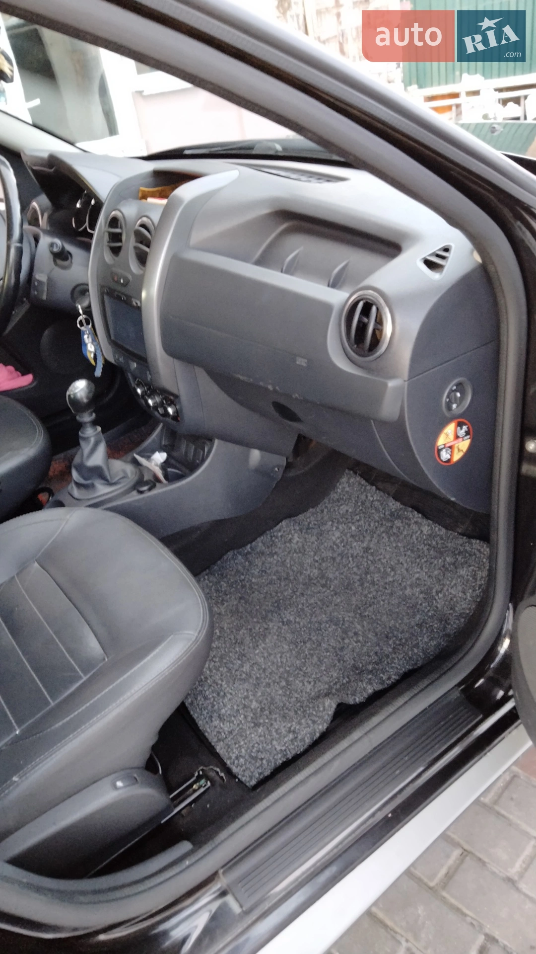 2014 Dacia Duster - мініатюра 9