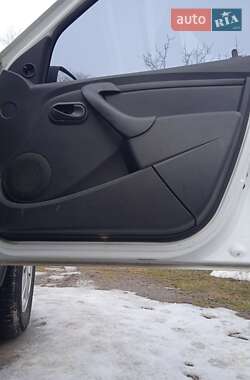 Внедорожник / Кроссовер Dacia Duster 2011 в Калуше