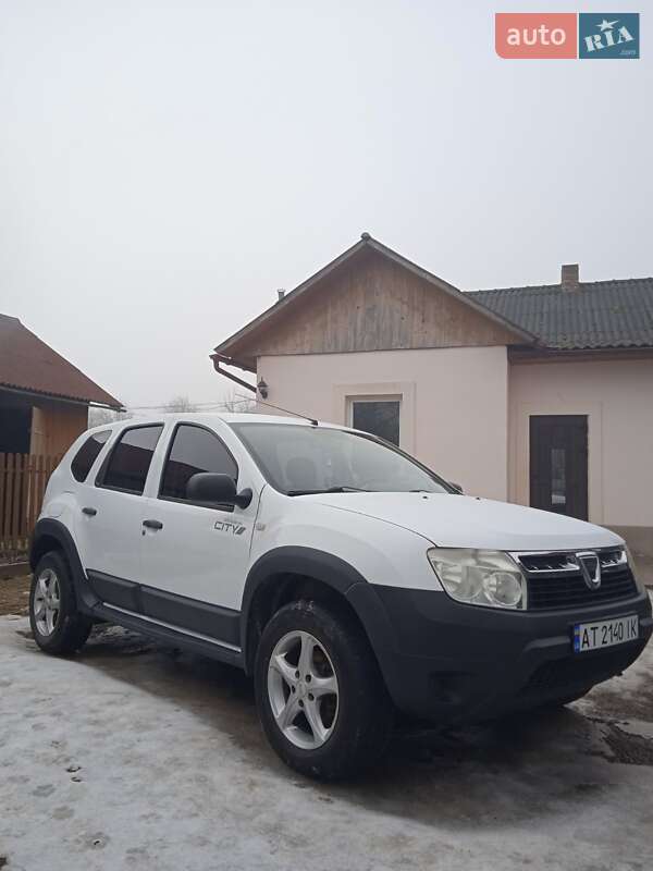 Внедорожник / Кроссовер Dacia Duster 2011 в Калуше