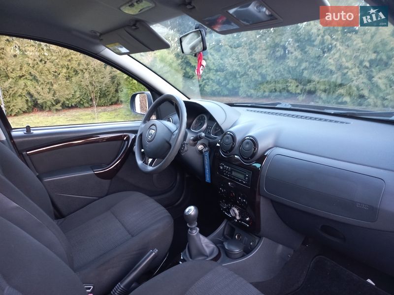 Внедорожник / Кроссовер Dacia Duster 2011 в Дубно фото 21 Внедорожник / Кроссовер Dacia Duster 2011 в Дубно
