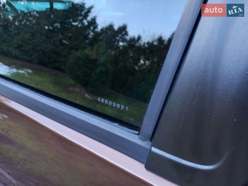 Внедорожник / Кроссовер Dacia Duster 2011 в Дубно фото 48 Внедорожник / Кроссовер Dacia Duster 2011 в Дубно