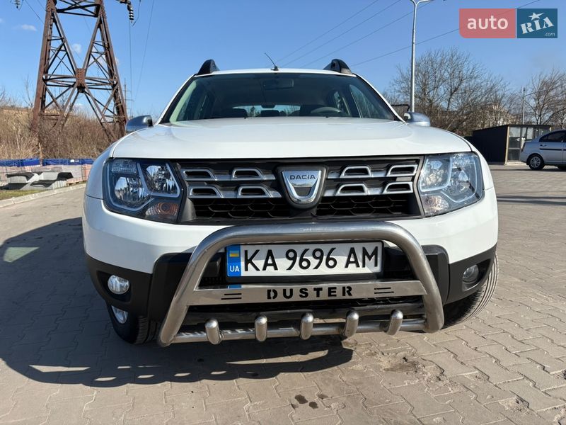 Позашляховик / Кросовер Dacia Duster 2015 в Києві