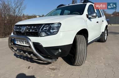 Позашляховик / Кросовер Dacia Duster 2015 в Києві