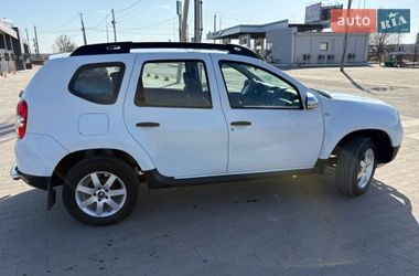 Позашляховик / Кросовер Dacia Duster 2015 в Києві