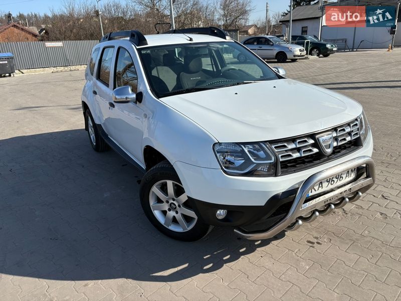 Позашляховик / Кросовер Dacia Duster 2015 в Києві
