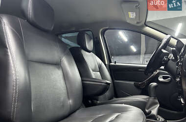 Внедорожник / Кроссовер Dacia Duster 2012 в Черновцах