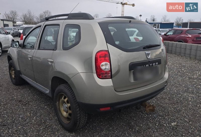 Dacia Duster 2012