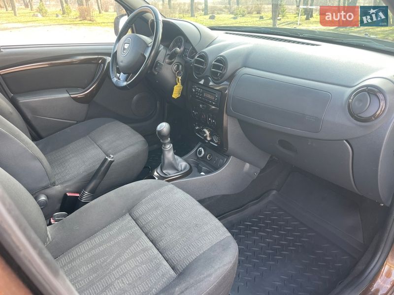 Позашляховик / Кросовер Dacia Duster 2012 в Смілі фото 13 Позашляховик / Кросовер Dacia Duster 2012 в Смілі