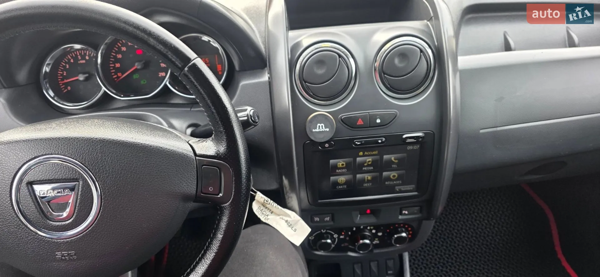2014 Dacia Duster - мініатюра 23