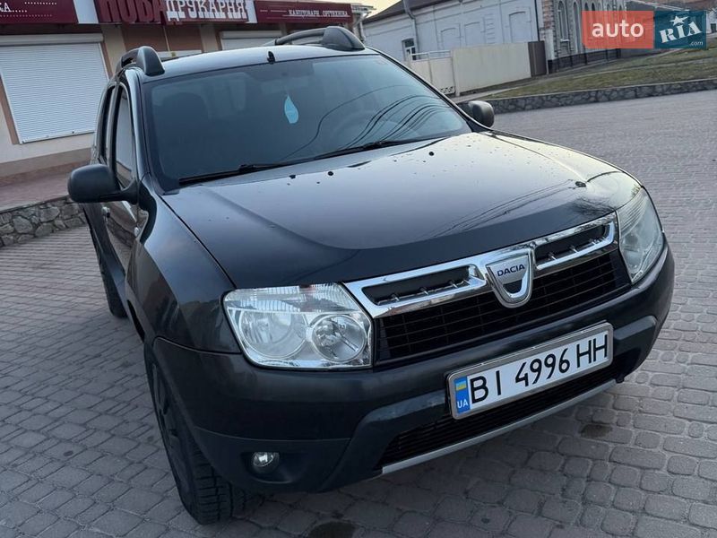 Позашляховик / Кросовер Dacia Duster 2010 в Гадячі