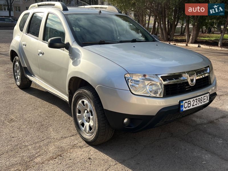 Dacia Duster 2011