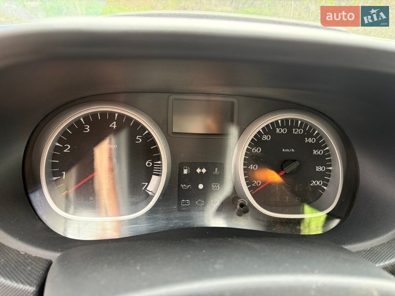 Позашляховик / Кросовер Dacia Duster 2012 в Одесі