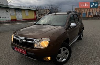 Внедорожник / Кроссовер Dacia Duster 2012 в Новоукраинке