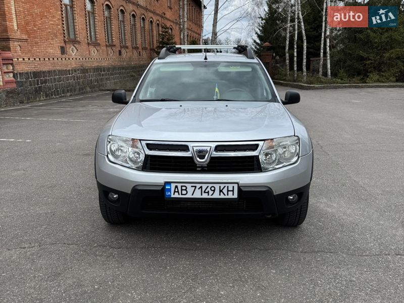 Внедорожник / Кроссовер Dacia Duster 2010 в Гнивани
