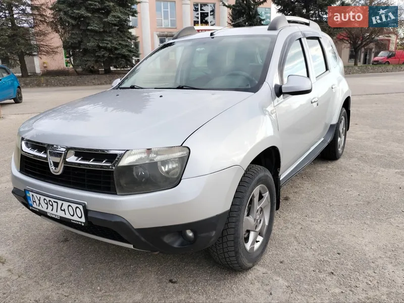 Dacia Duster 2012