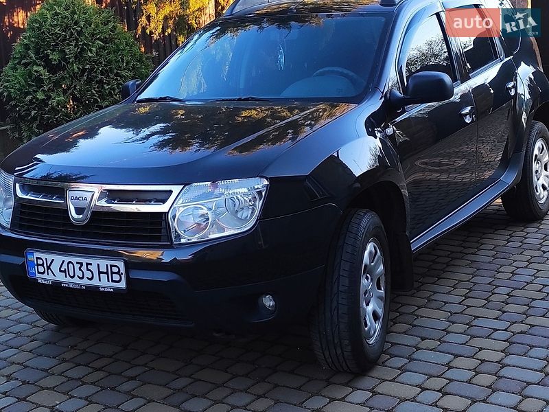 Dacia Duster 2011