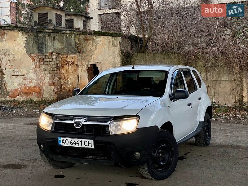 Внедорожник / Кроссовер Dacia Duster 2012 в Мукачево